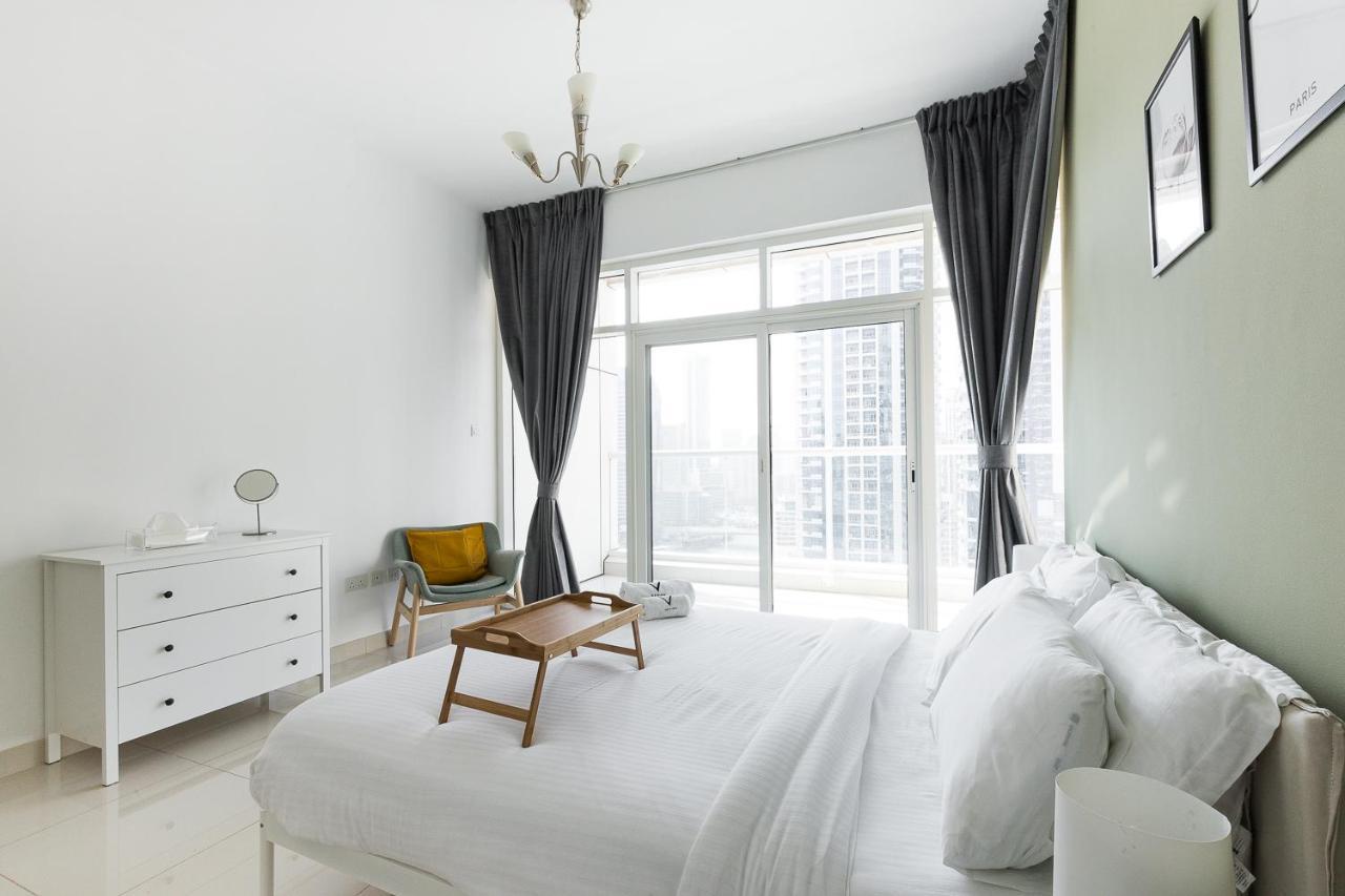 Villa Lovely Unit With Marina View Dubai Exterior foto