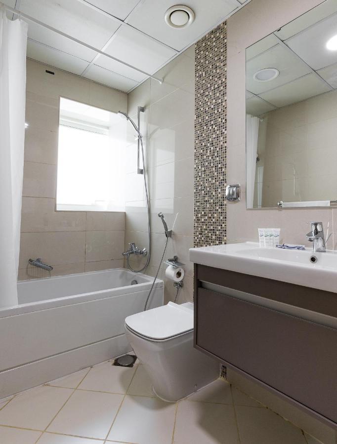 Villa Lovely Unit With Marina View Dubai Exterior foto