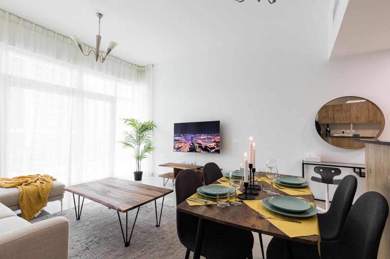 Villa Lovely Unit With Marina View Dubai Exterior foto